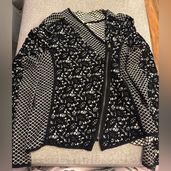 Anthropologie Jackets & Blazers - Anthropologie Moth Black and White Zip Up Blazer, L